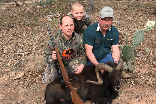 robert turner goat hunt luckenbach texas