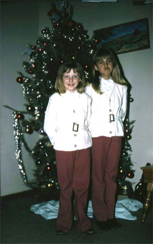 <tammy christmas tree white matching shirts with a buckle>