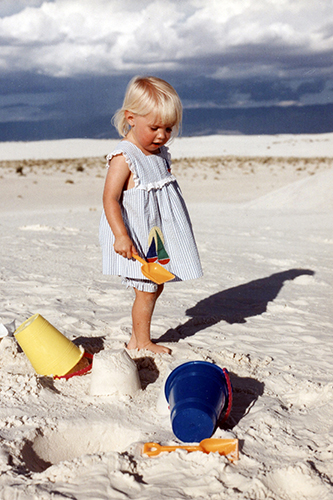 <white sands yellow blue bucket>