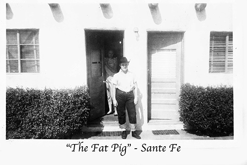 <janell the fat pig santa fe>