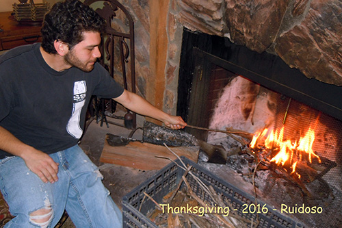 richard thanksgiving ruidoso fireplace 2016